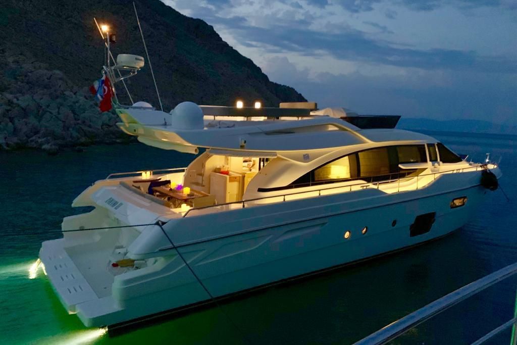 2013 Ferretti Yachts 69 
