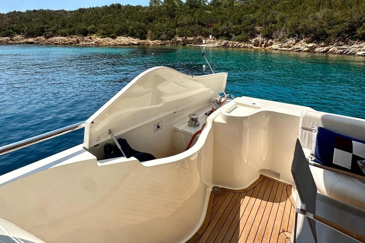 2013 Ferretti Yachts 69 