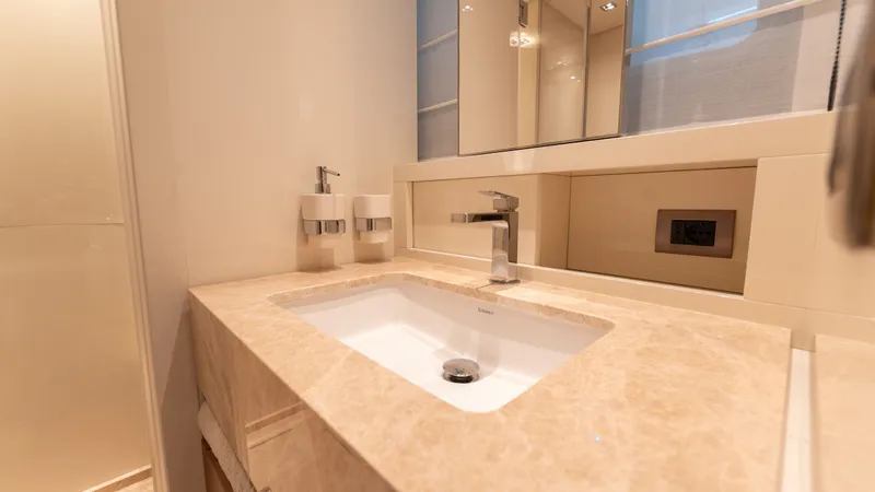 Sx88 Yacht Photos Pics 