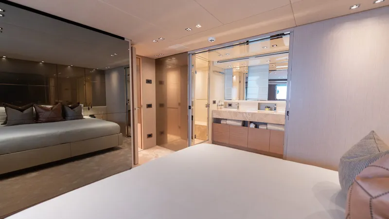 Sx88 Yacht Photos Pics 