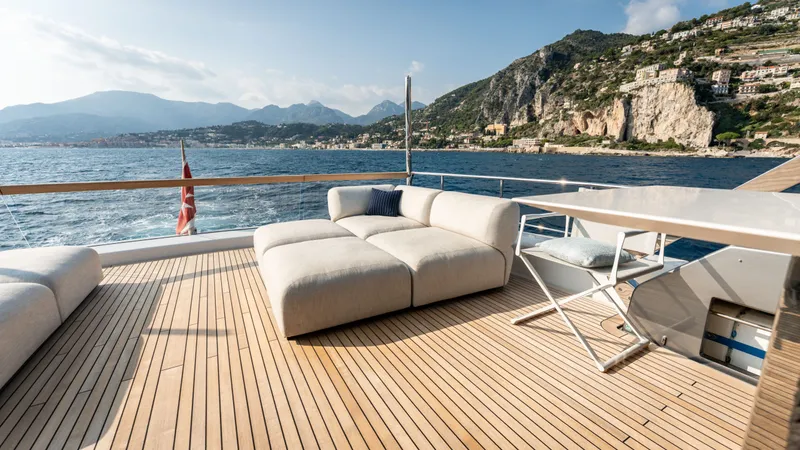 Sx88 Yacht Photos Pics 