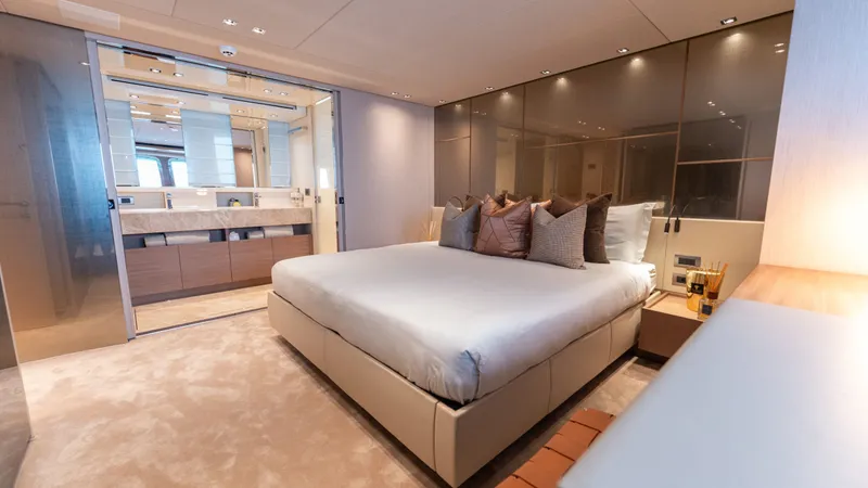 Sx88 Yacht Photos Pics 