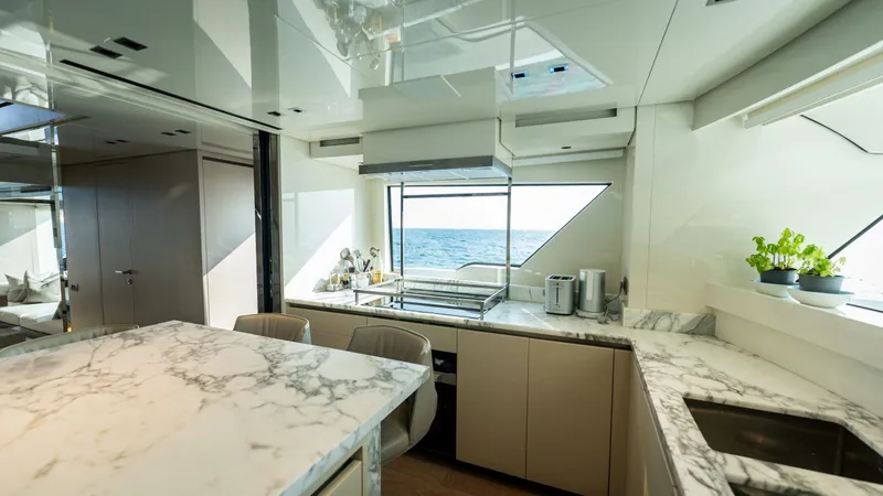 Sx88 Yacht Photos Pics 