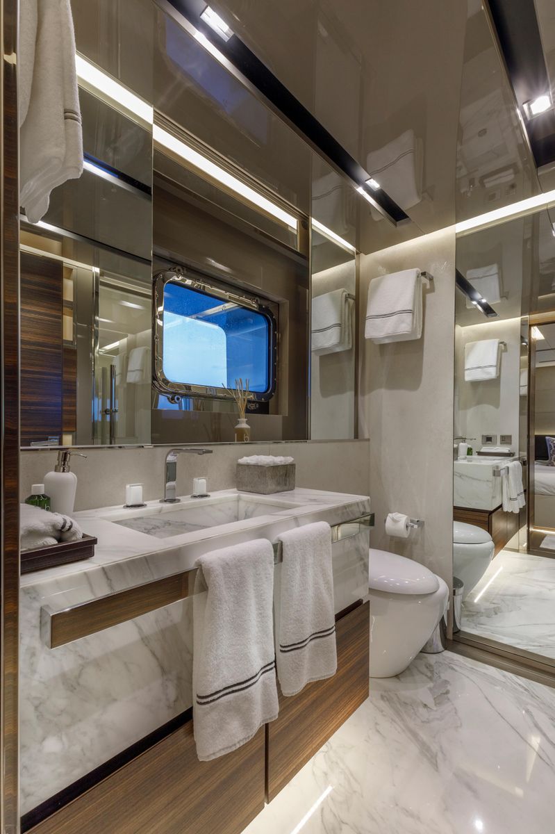 2015 Admiral 123 