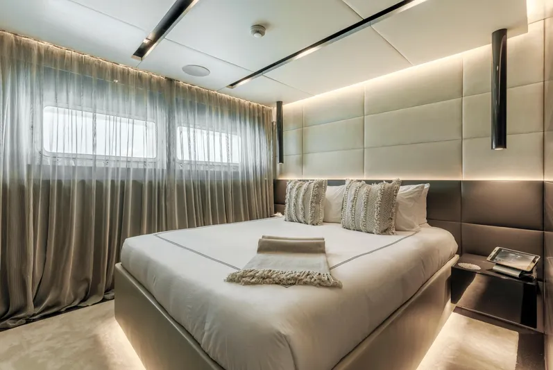 Safe Haven Yacht Photos Pics Luxurious yacht bedroom with modern design, soft lighting, and elegant decor, Admiral Custom 2015.