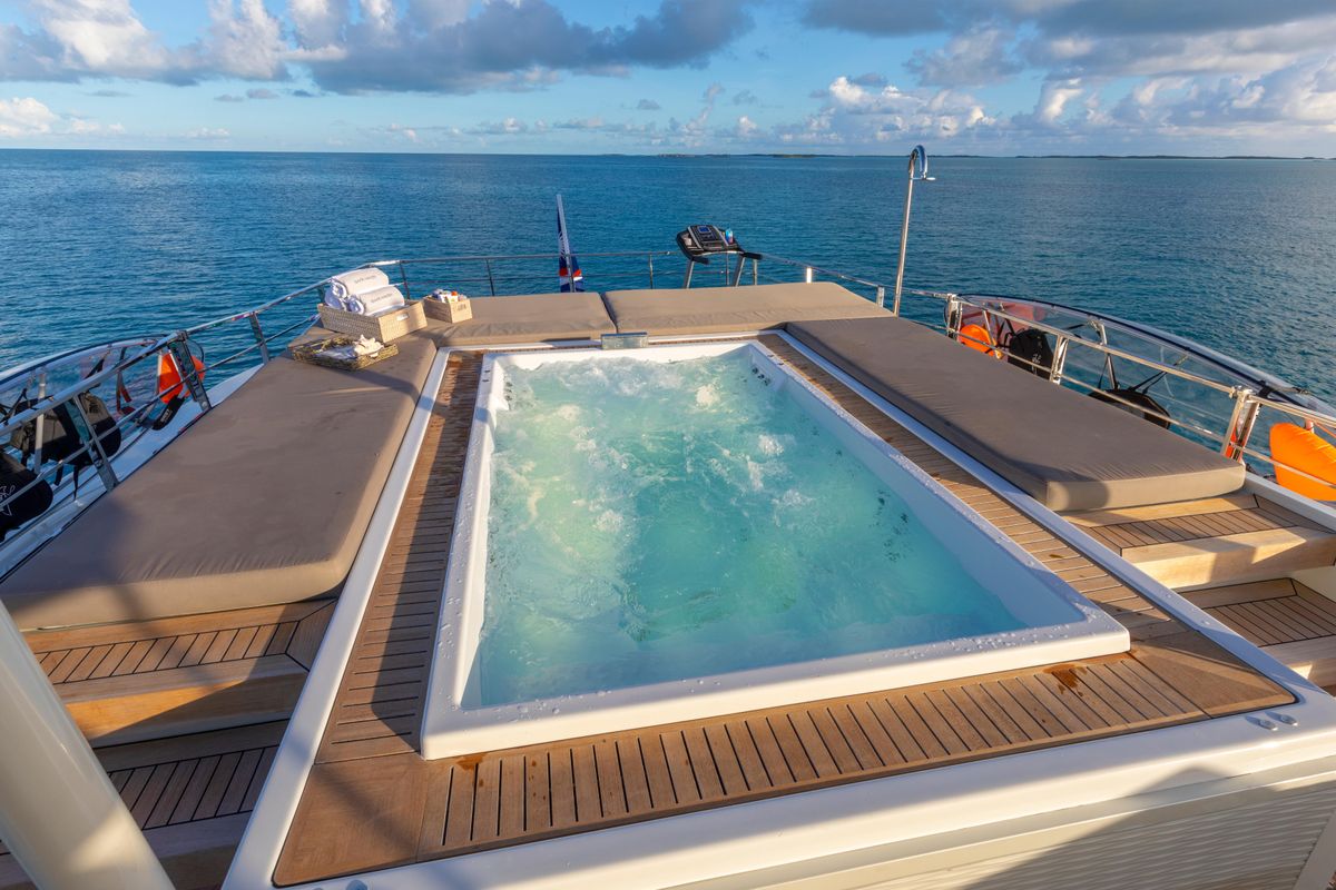 2015 Admiral 123 