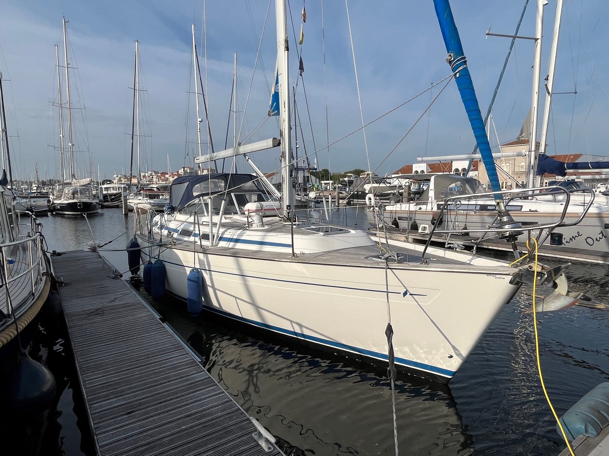 2000 Bavaria 38 Ocean