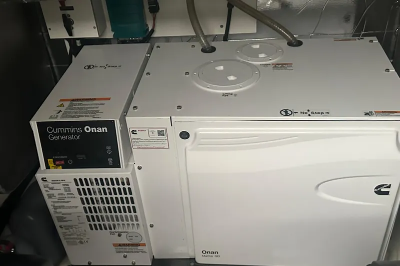 World Wide Yacht Photos Pics Cummins Onan generator in 2020 Prestige 460 yacht engine room.