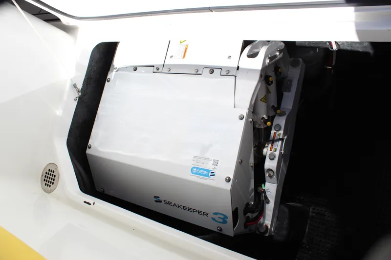  Yacht Photos Pics Seakeeper 3 gyroscopic stabilizer in 2021 Mystic M4200 boat compartment.