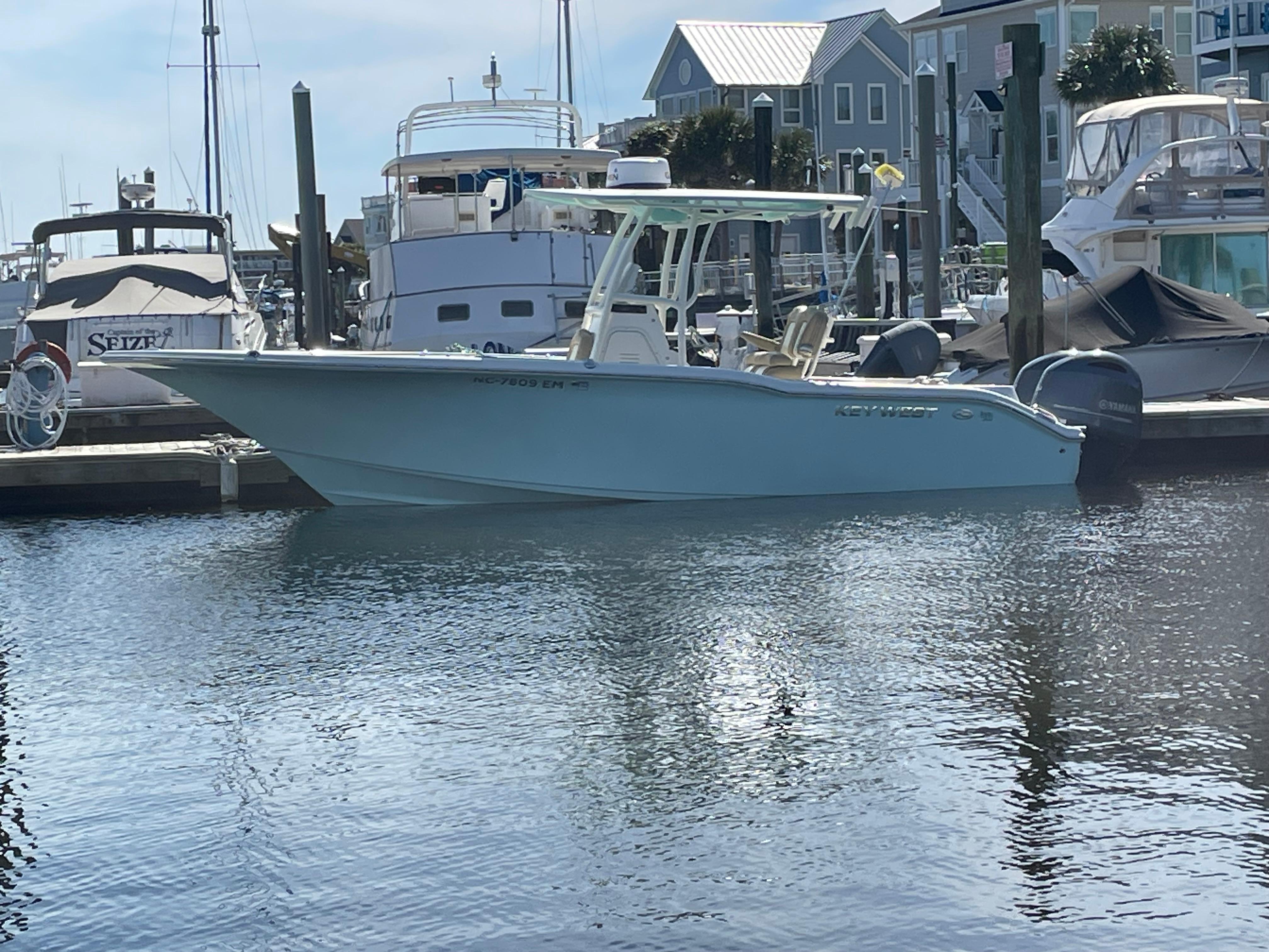 2019 Key West 244 BLUEWATER Center Console for sale - YachtWorld
