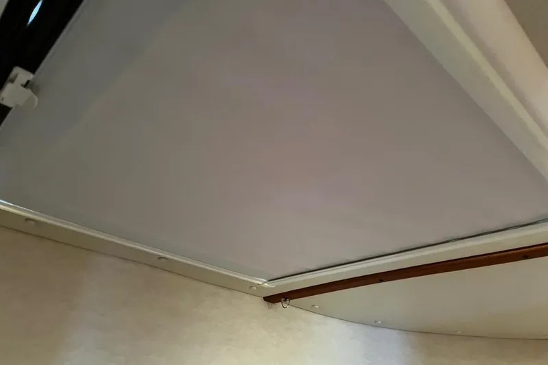 Egret Yacht Photos Pics Oceanair hatch cover with blackout shade pulled under Bomar Hatch