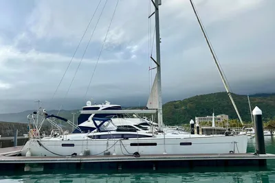 Jeanneau 57