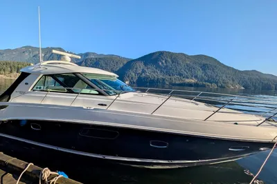 Sea Ray 450 Sundancer