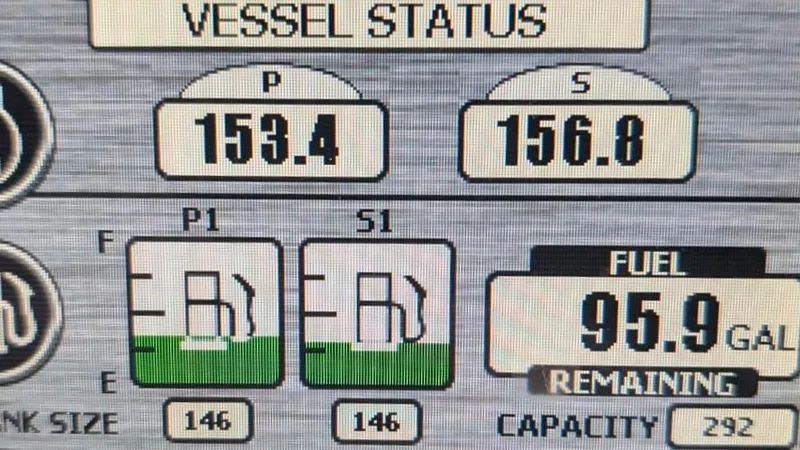  Yacht Photos Pics Vessel status display showing fuel levels and capacity on a 2012 Sea Ray 450 Sundancer.