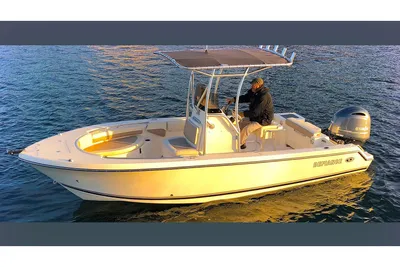 Defiance Catalina 210