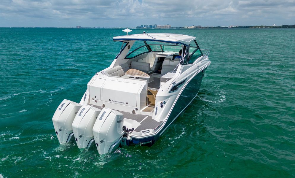 2022 Sea Ray Sundancer 320