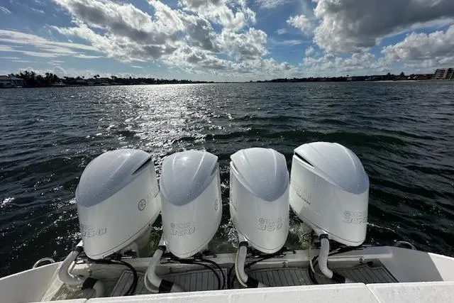  Yacht Photos Pics Four powerful outboard engines on a 2016 Everglades 435 Center Console boat.