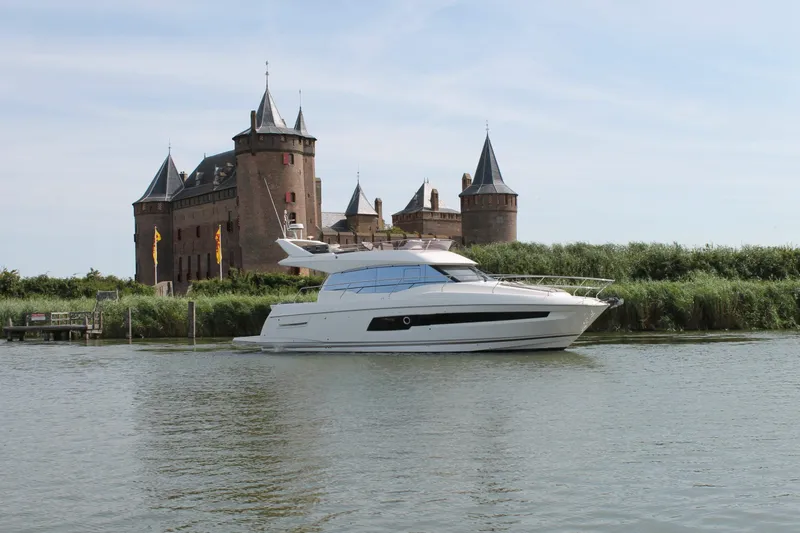 460 Flybridge Yacht Photos Pics 