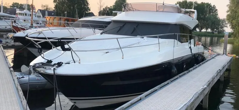 460 Flybridge Yacht Photos Pics 