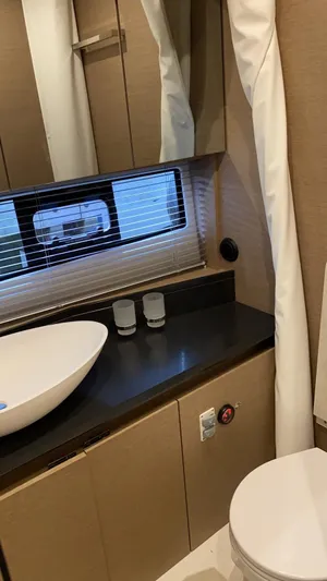 460 Flybridge Yacht Photos Pics 