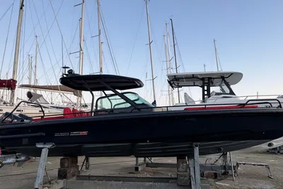 Axopar 28 T-Top