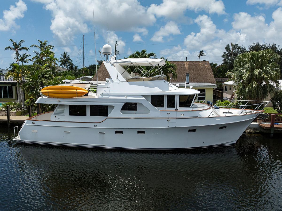 2001 Ocean Alexander 60 