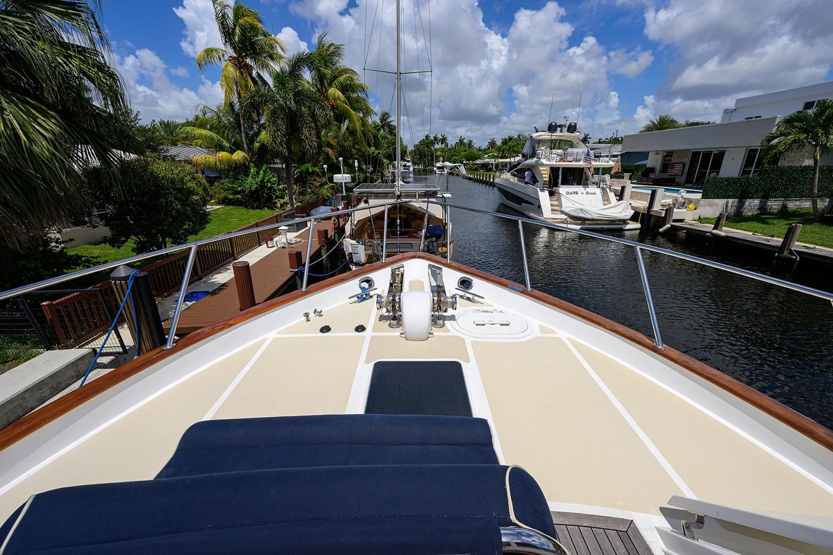 2001 Ocean Alexander 60 