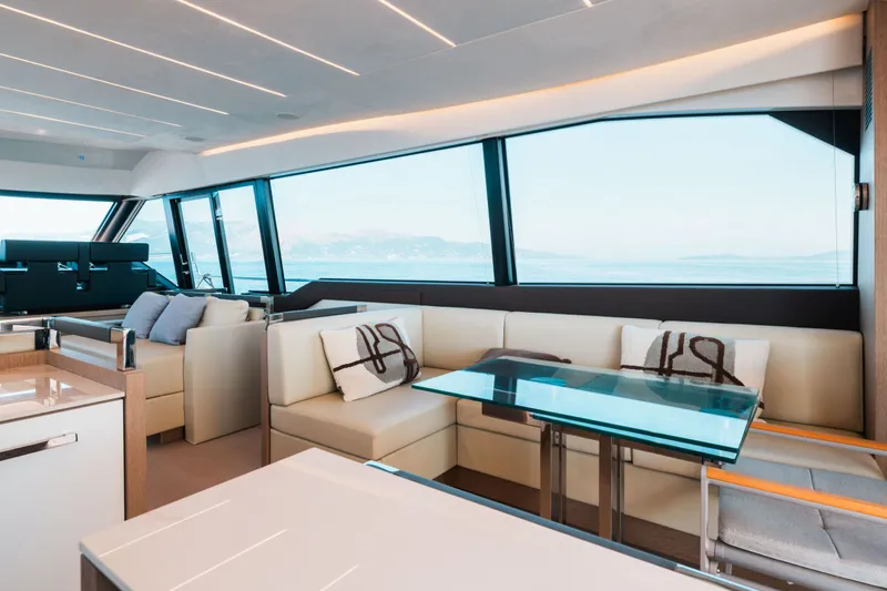 690 Flybridge Yacht Photos Pics 