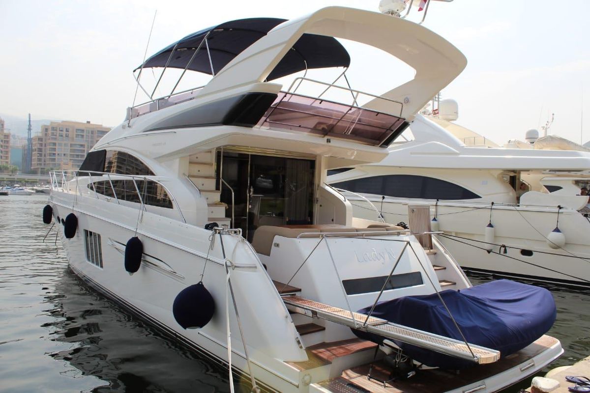 2013 Princess 64 