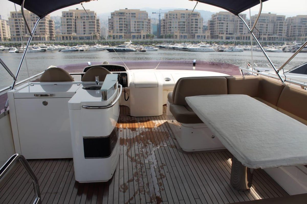 2013 Princess 64 