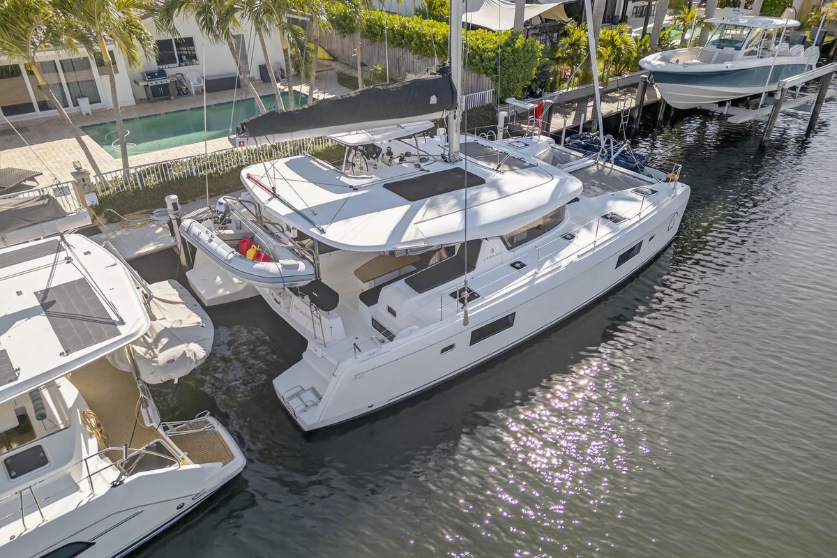 2019 Lagoon 42 