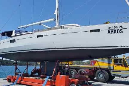 2017 Beneteau 50 