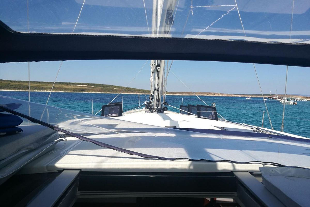 2017 Beneteau 50 