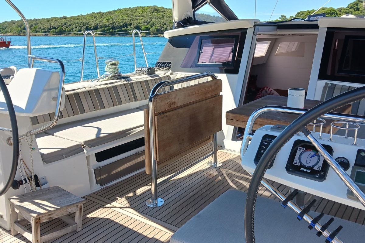 2017 Beneteau 50 