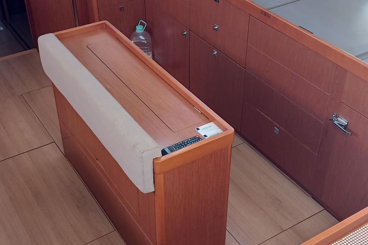 2017 Beneteau 50 