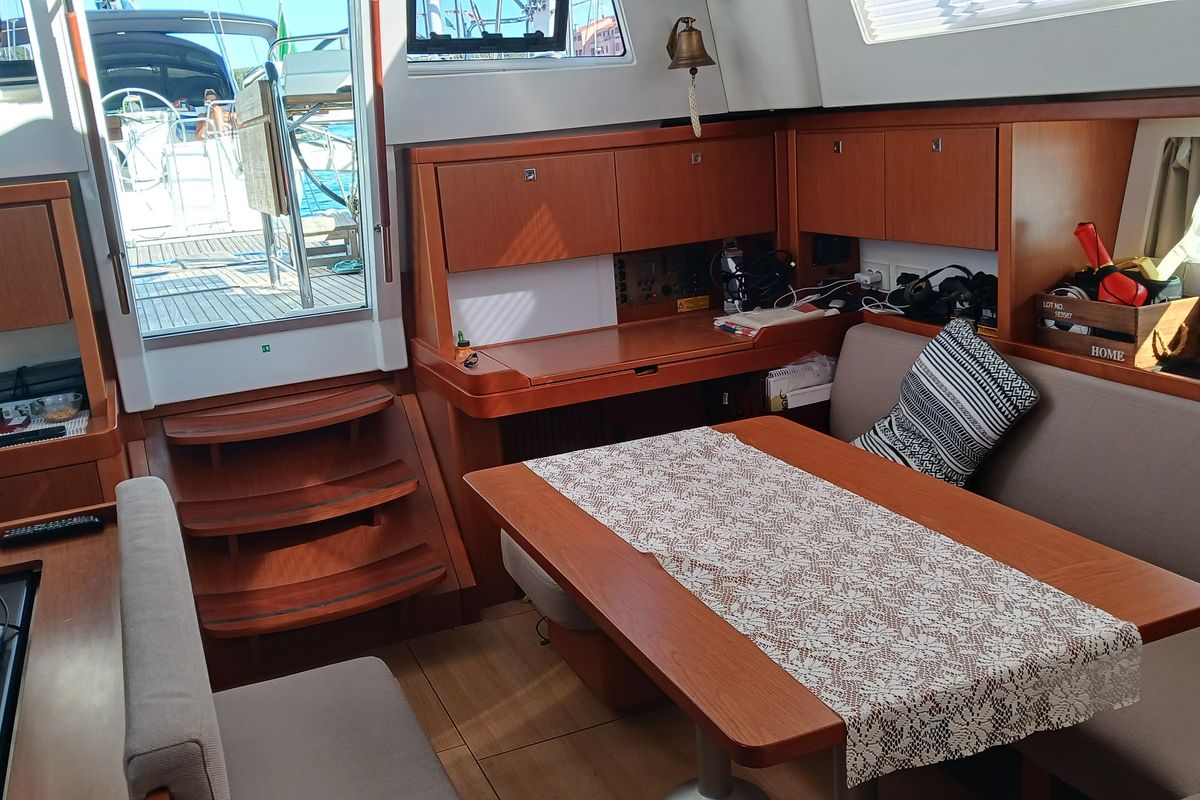 2017 Beneteau 50 
