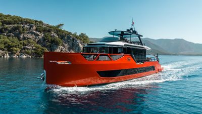 Yacht