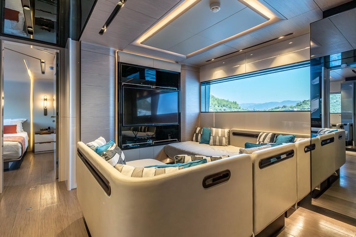 2022 Sarp Yachts 85 