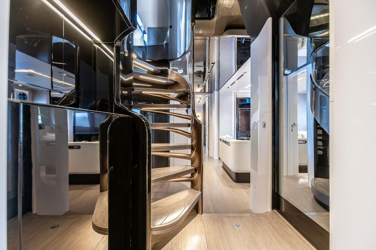 2022 Sarp Yachts 85 