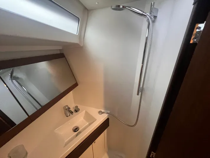 Song Sparrow Yacht Photos Pics 