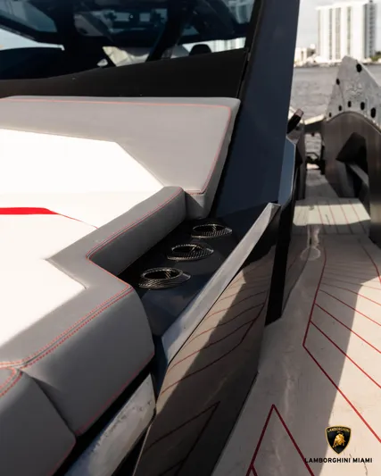 Tnt Yacht Photos Pics 