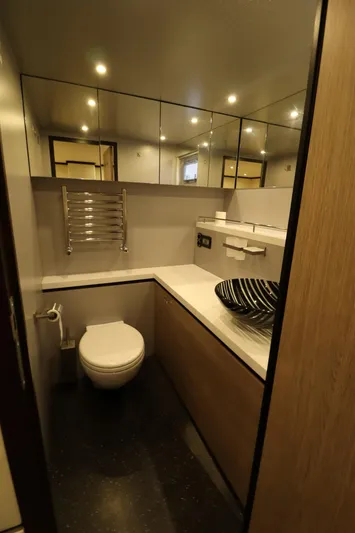 55 Ht Yacht Photos Pics 