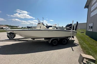 Boston Whaler 200 Dauntless