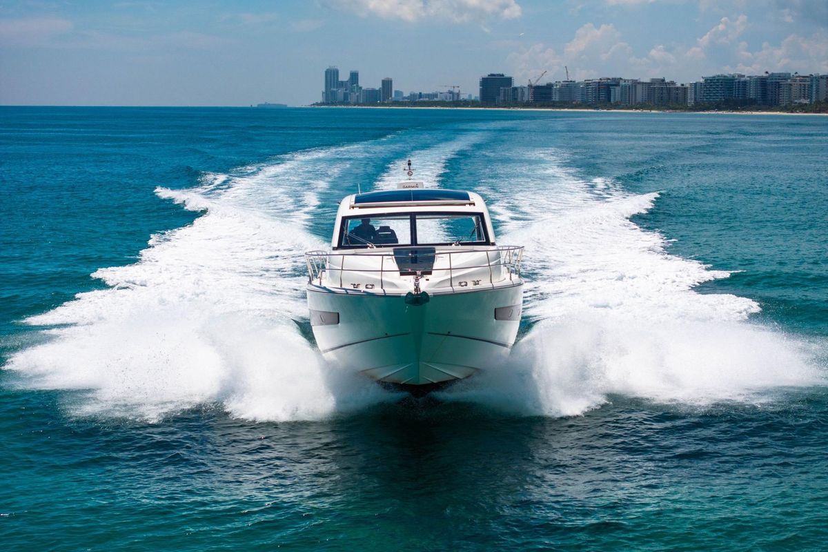2018 Fairline 53 