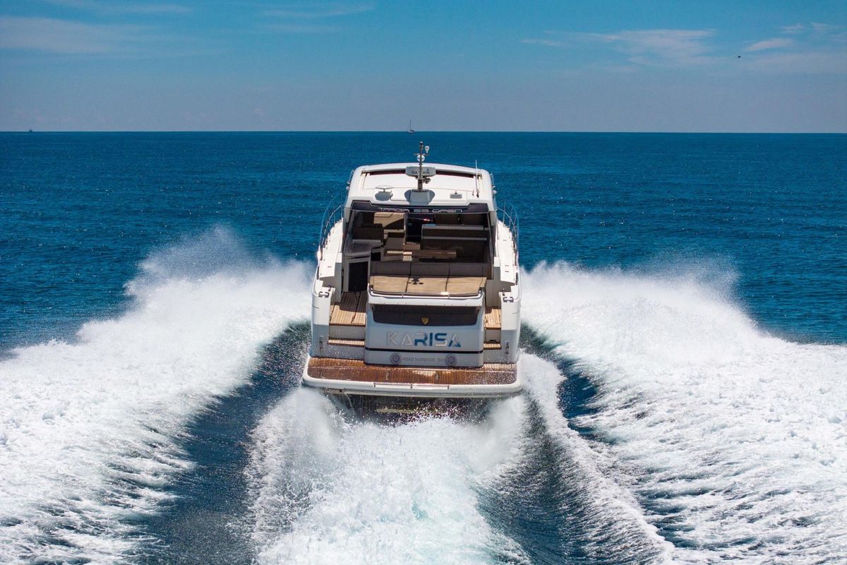 2018 Fairline 53 