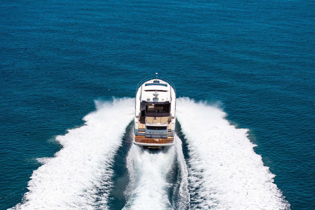 2018 Fairline 53 