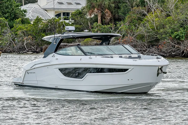 License To Chill Yacht Photos Pics 