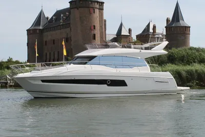 2019 Prestige 460 flybridge #100