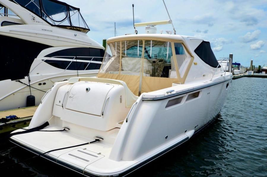 2008 Tiara Yachts 3500 Sovran