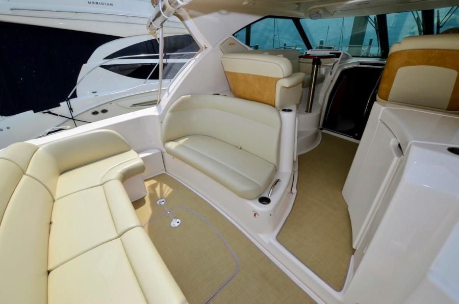 2008 Tiara Yachts 3500 Sovran